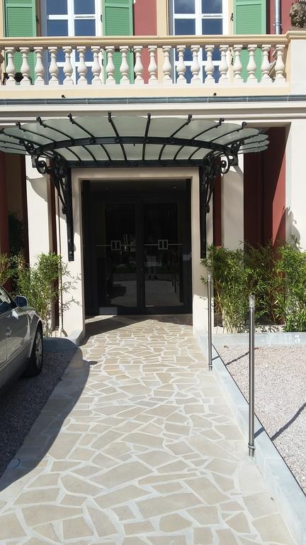 Appartement Lilla By Connexion ม็องตง ภายนอก รูปภาพ