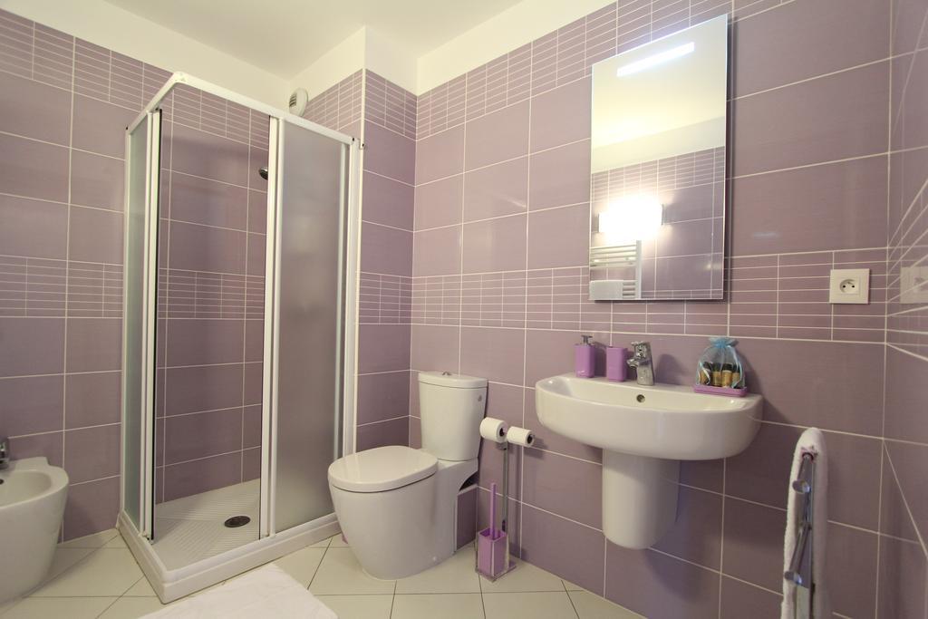 Appartement Lilla By Connexion ม็องตง ภายนอก รูปภาพ